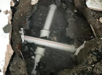 印江阳台漏水维修公司为您分享楼上楼下漏水怎么处理